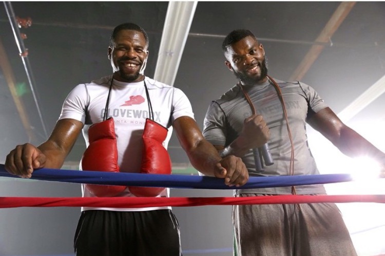 Gloveworx is the brainchild of Leyon Azubuike,­ a former US National Heavyweight competitor. Located in Santa Monica, this state-of-the-art studio has everything you need to get fit.